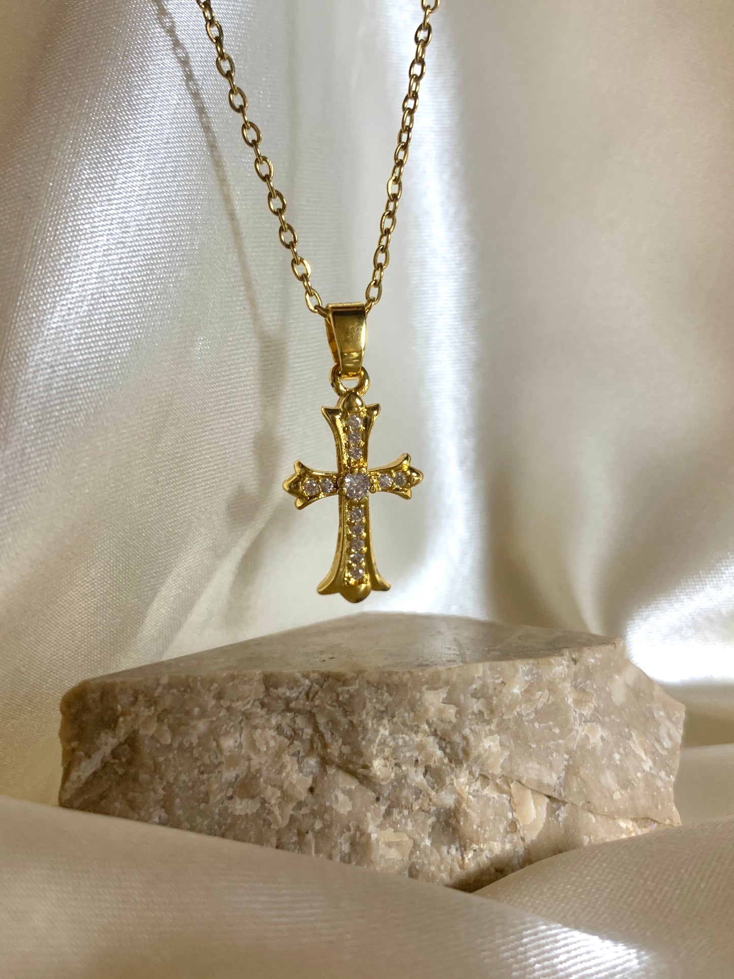 Cross Necklace V4