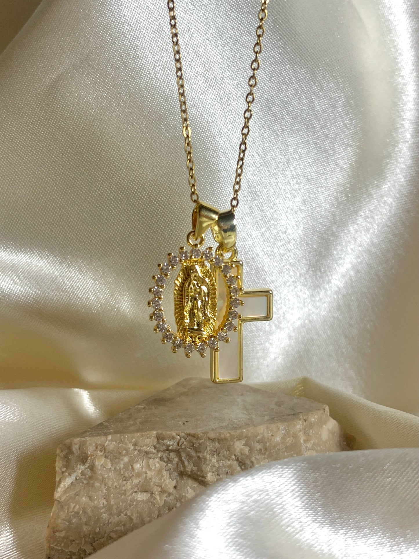 Heaven Pendant Pair