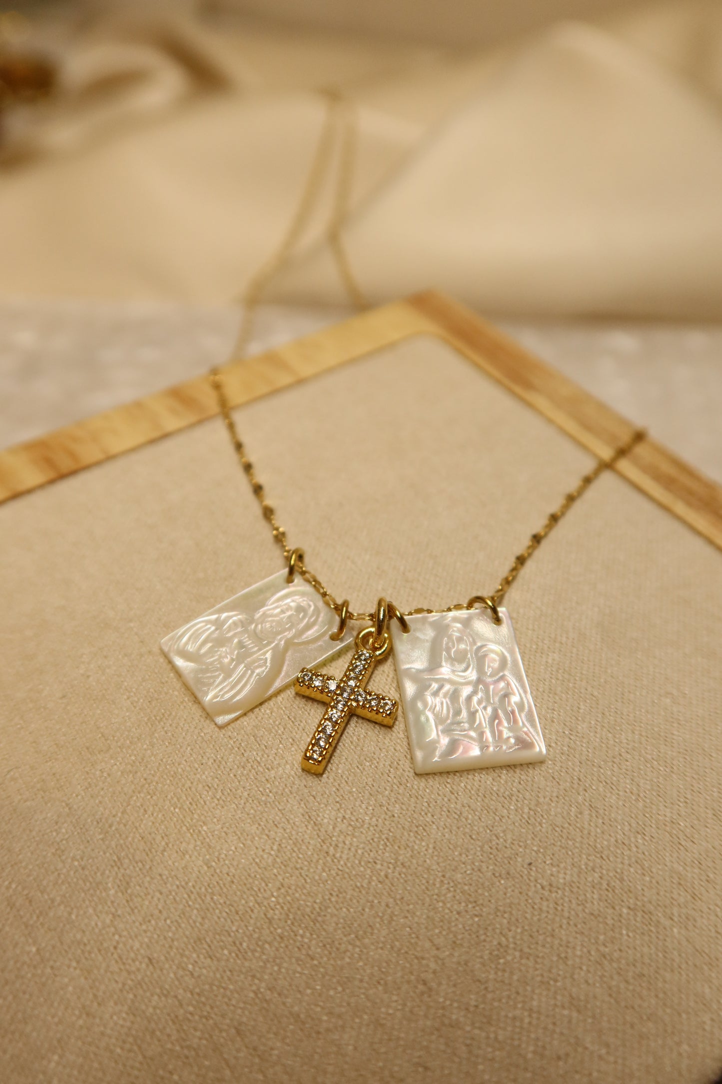 Pearl Scapular with Cross