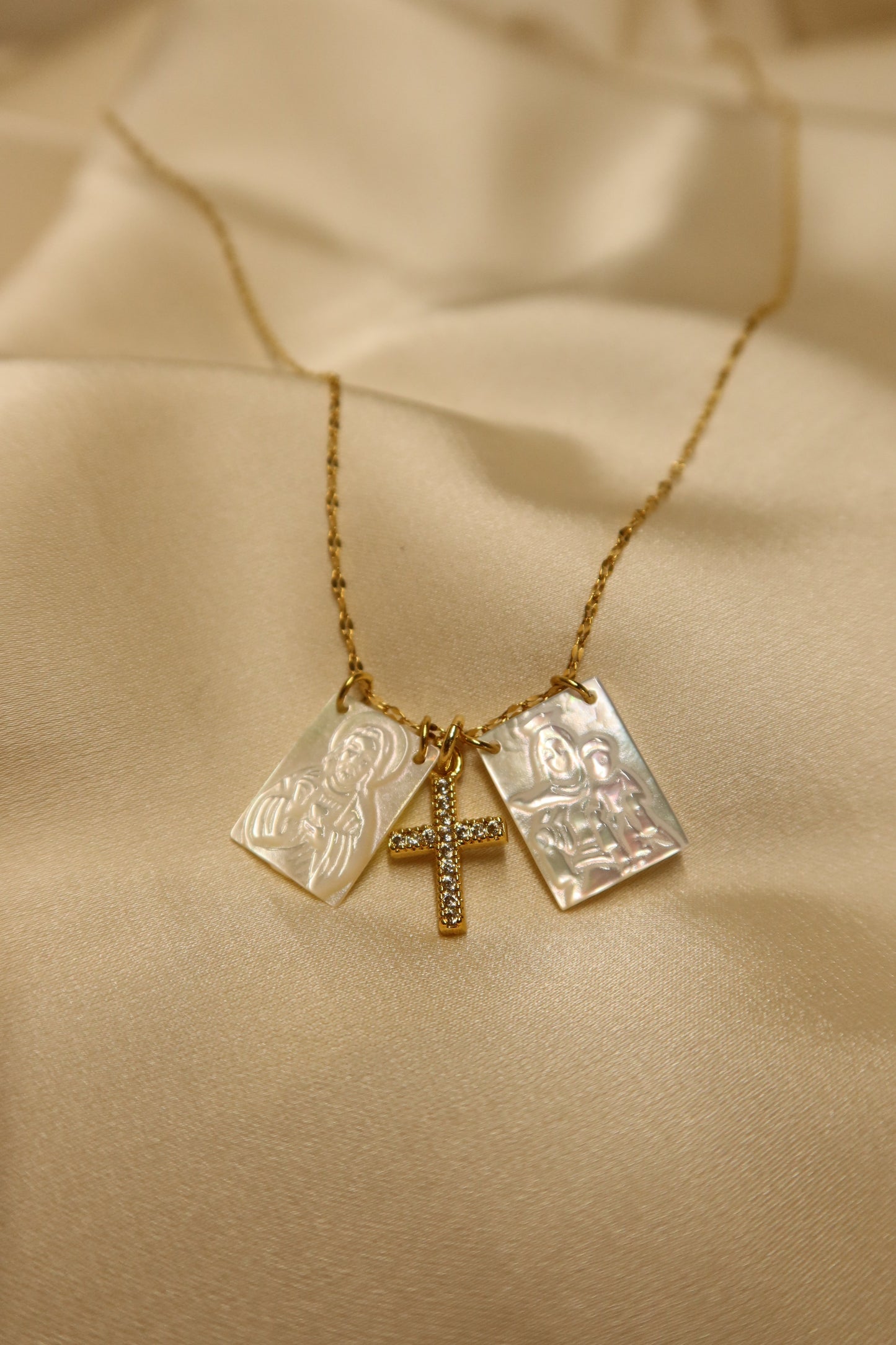 Pearl Scapular with Cross