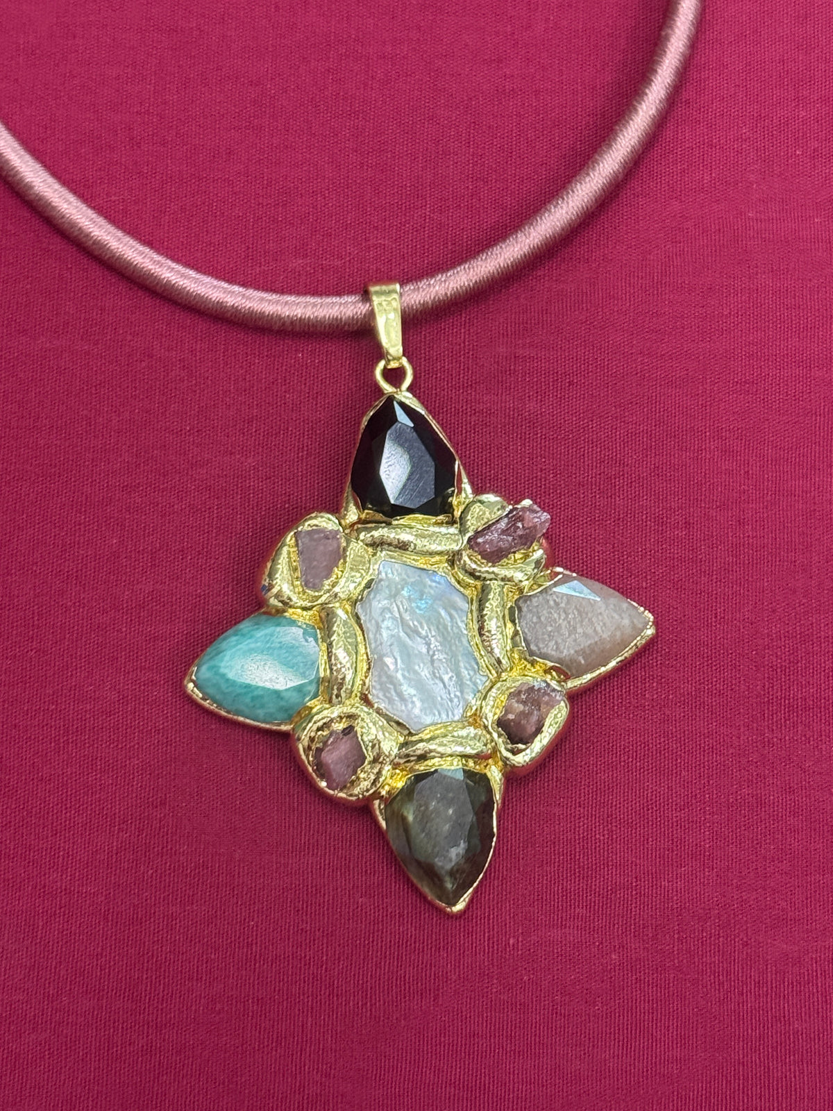 Soren Necklace