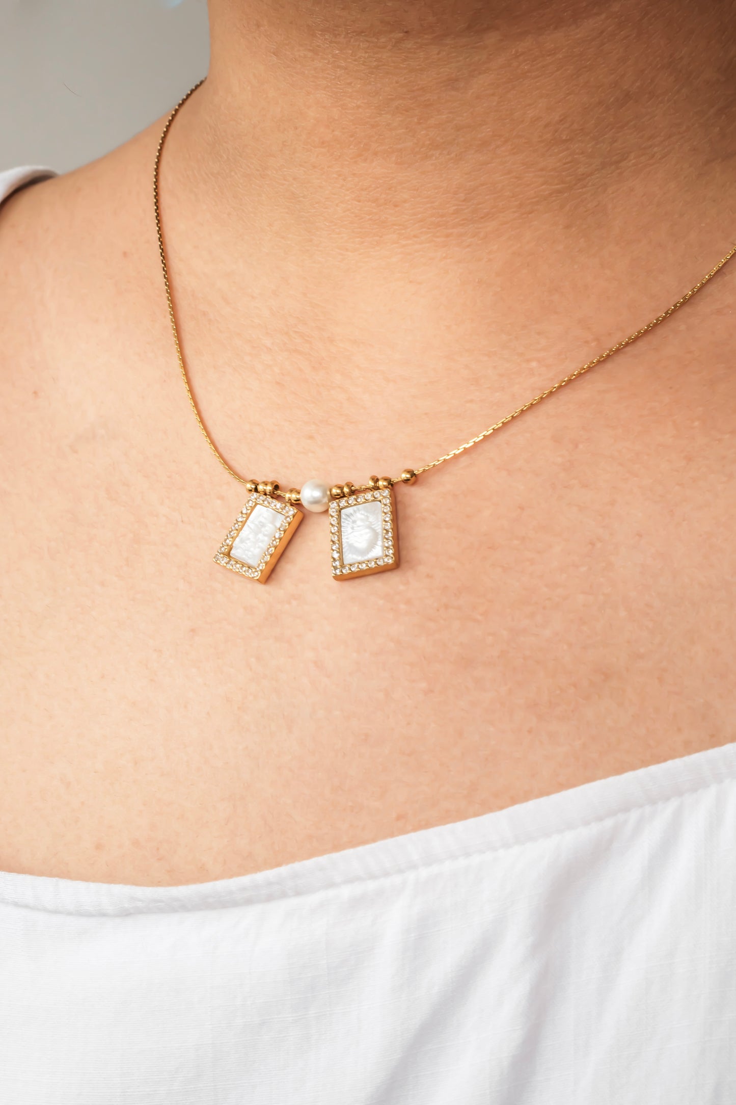 Cor Christi Pearl Scapular Set