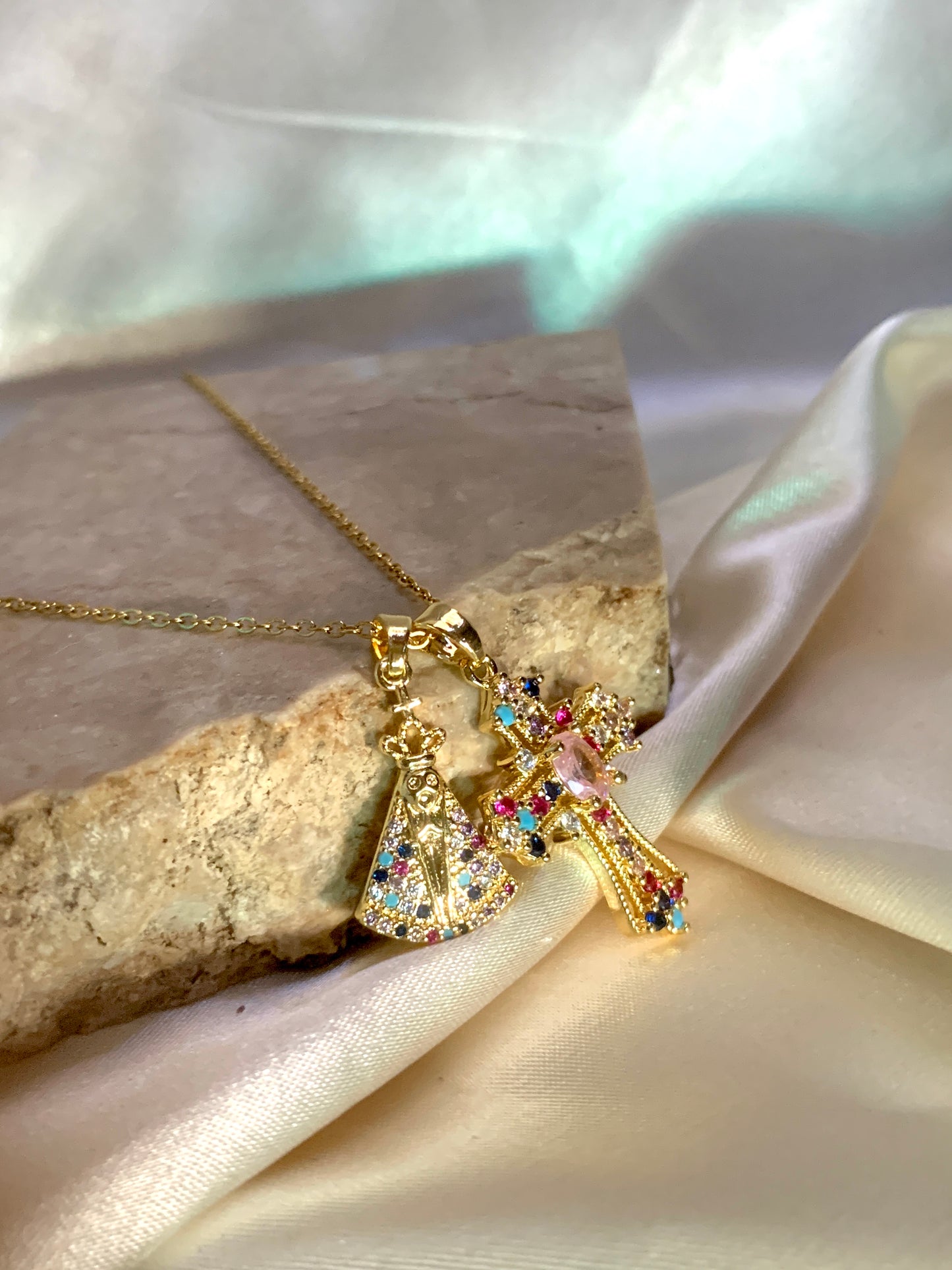 Faith Pendant Pair