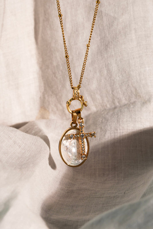 Amaris Pendant Pair