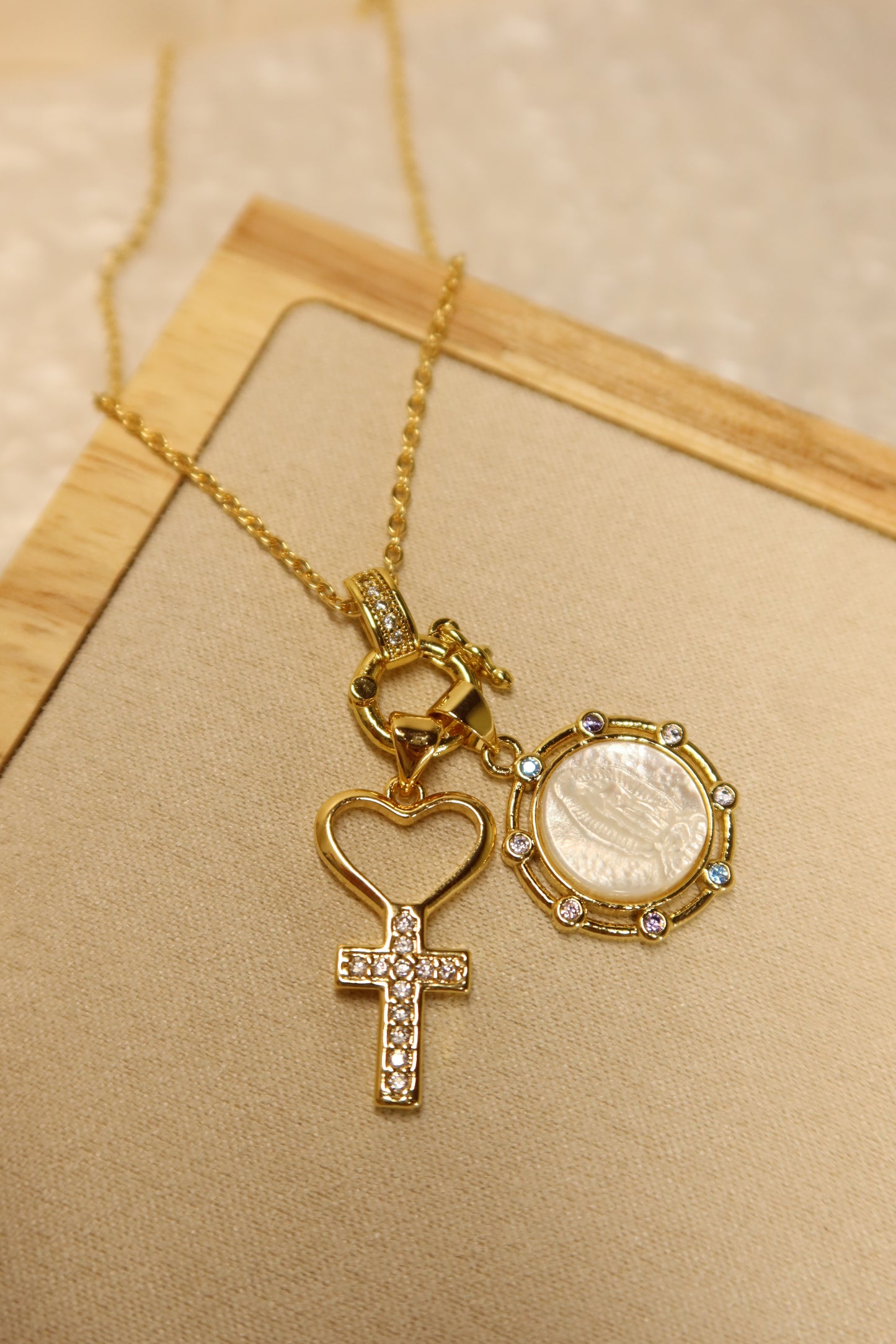 Samaria Pendant Pair